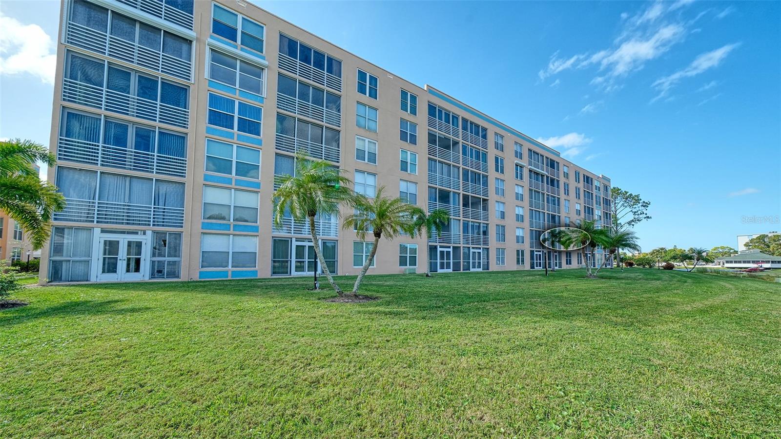 Rear exterior of Building - 4550 PINEBROOK CIR #203, BRADENTON