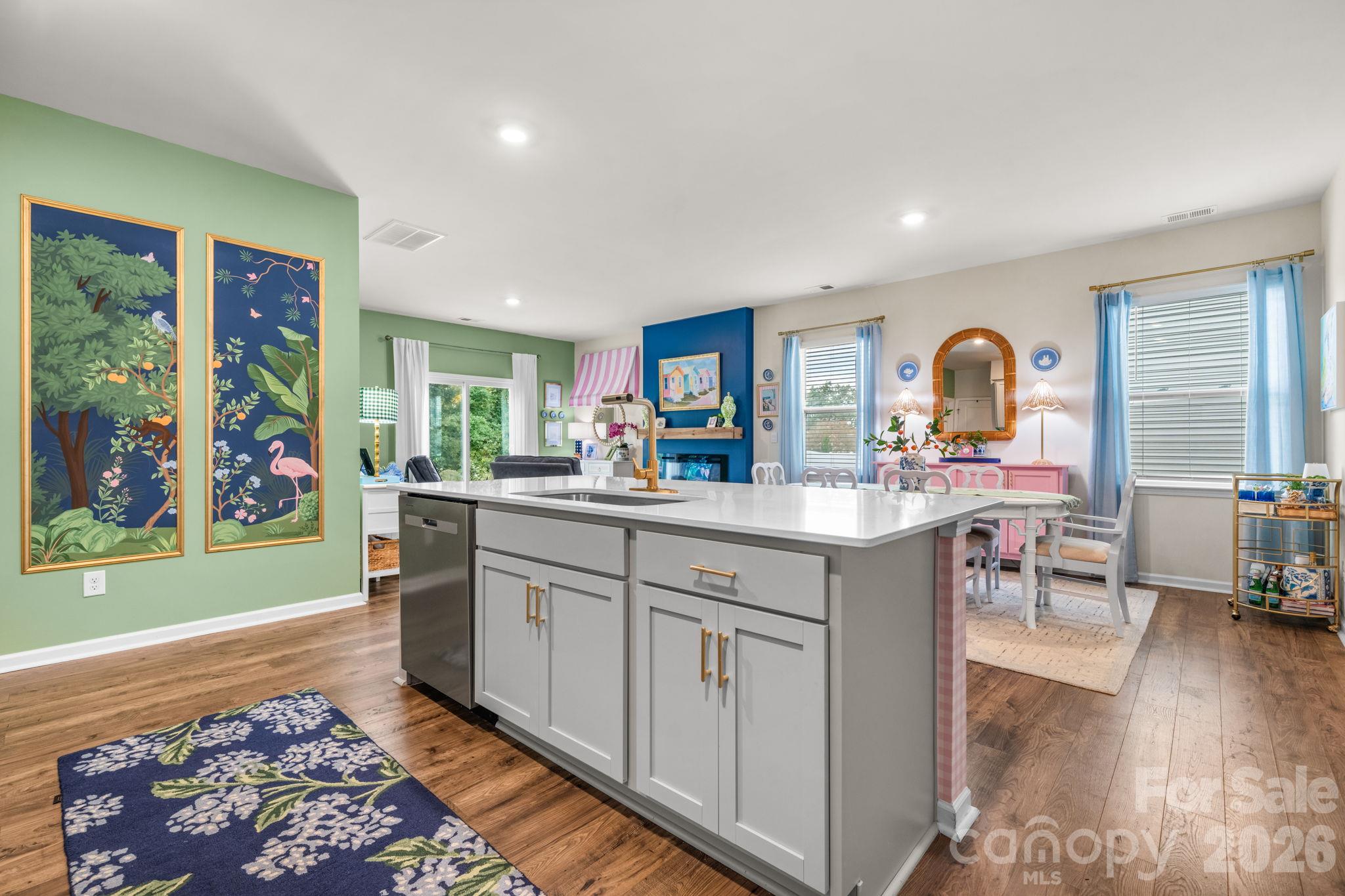 Single Family Residence at 1202 37th Avenue Lane NE, Hickory, photo 10 of 36