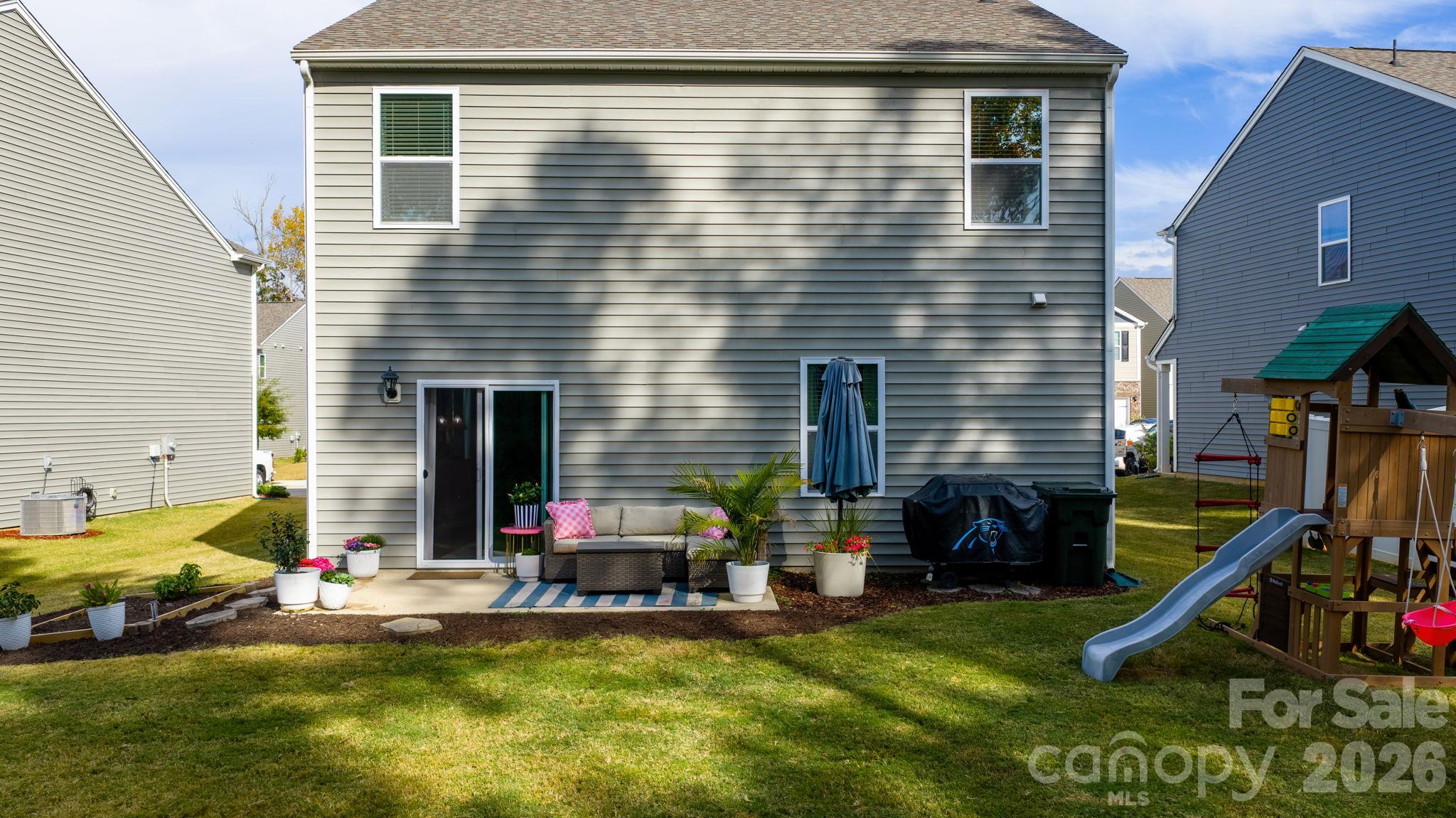 Single Family Residence at 1202 37th Avenue Lane NE, Hickory, photo 33 of 36