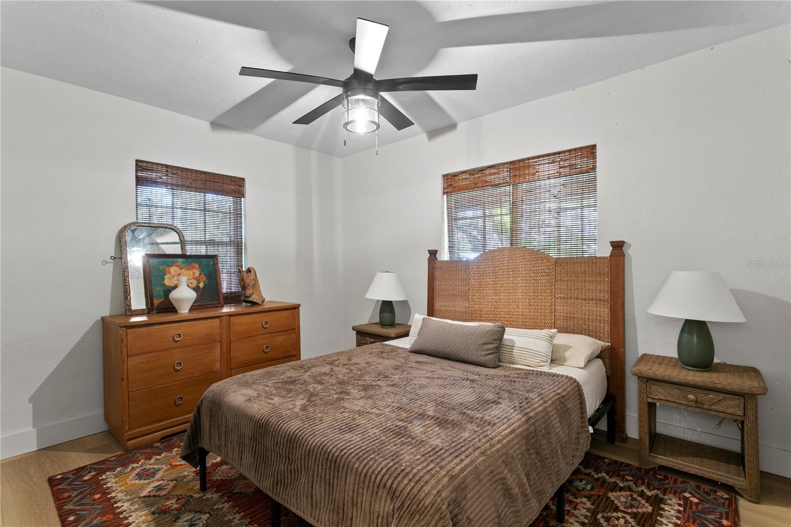 Single Family Residence at 6916 N 20TH ST, TAMPA, photo 12 of 36