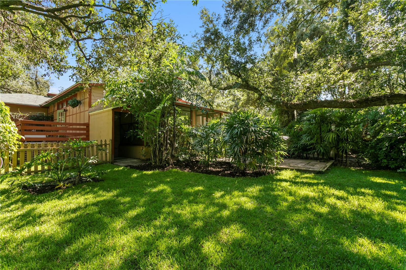 Single Family Residence at 6916 N 20TH ST, TAMPA, photo 33 of 36