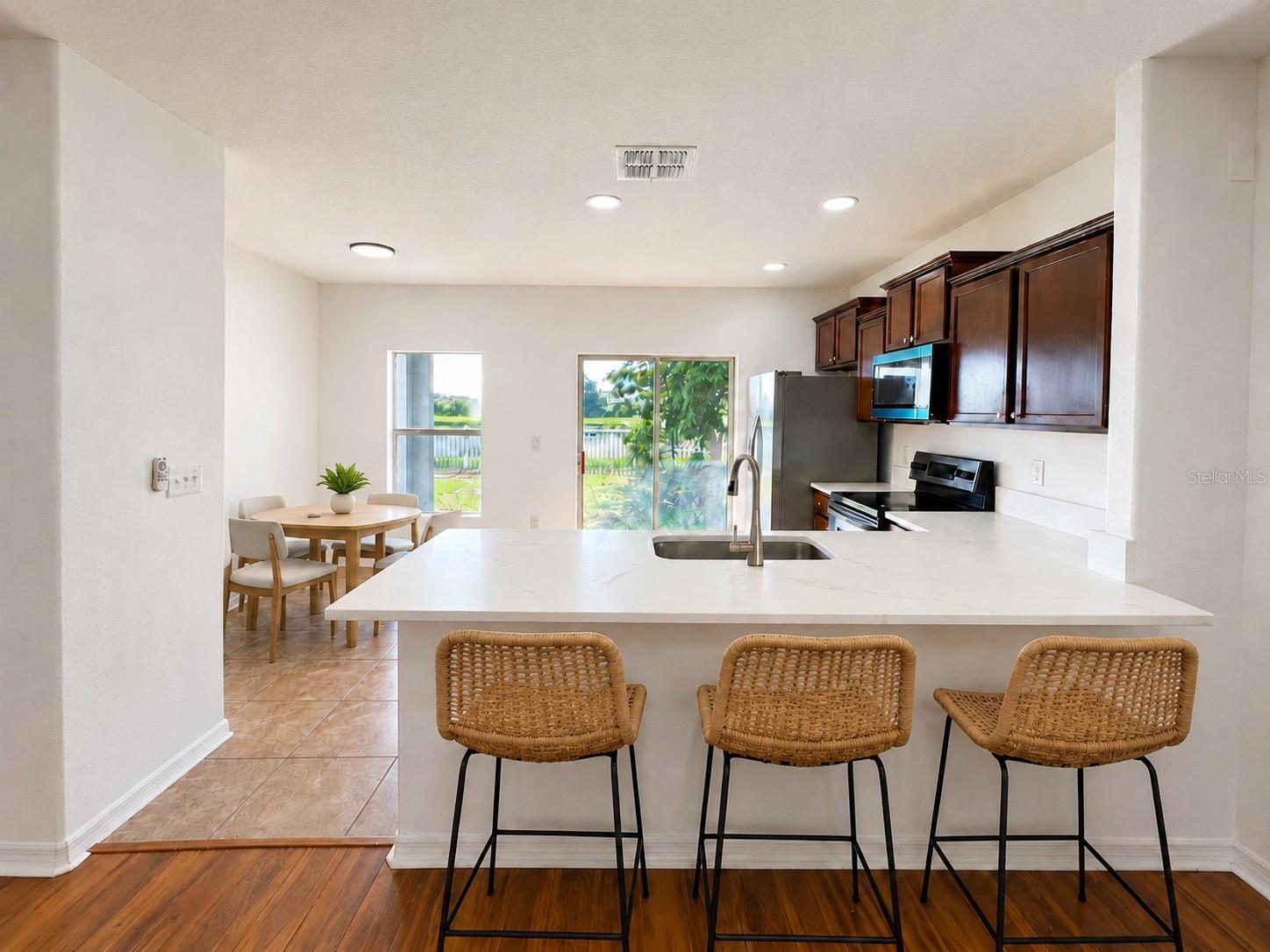 Single Family Residence at 2217 RICHWOOD PIKE DR, RUSKIN, photo 4 of 24