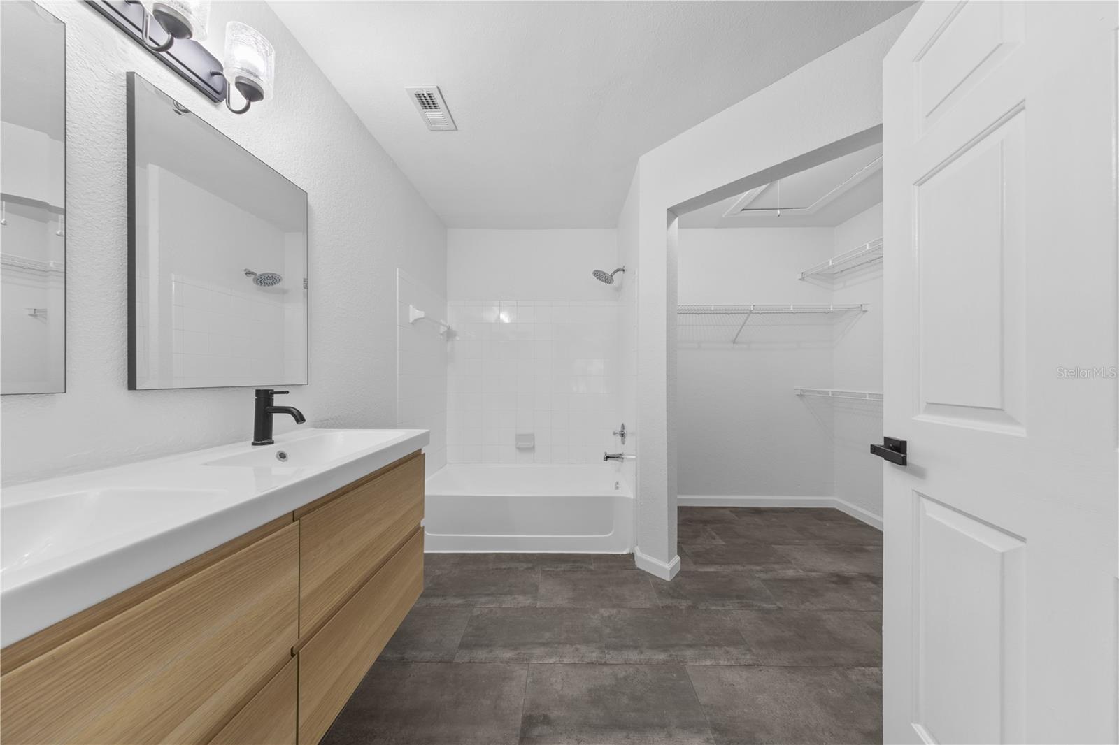Condominium at 6352 RALEIGH ST #1412, ORLANDO, photo 39 of 81