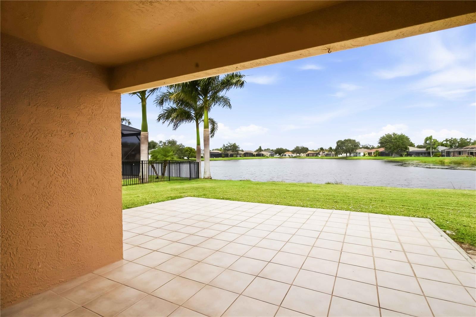 Single Family Residence at 5207 52ND AVE W, BRADENTON, photo 4 of 38