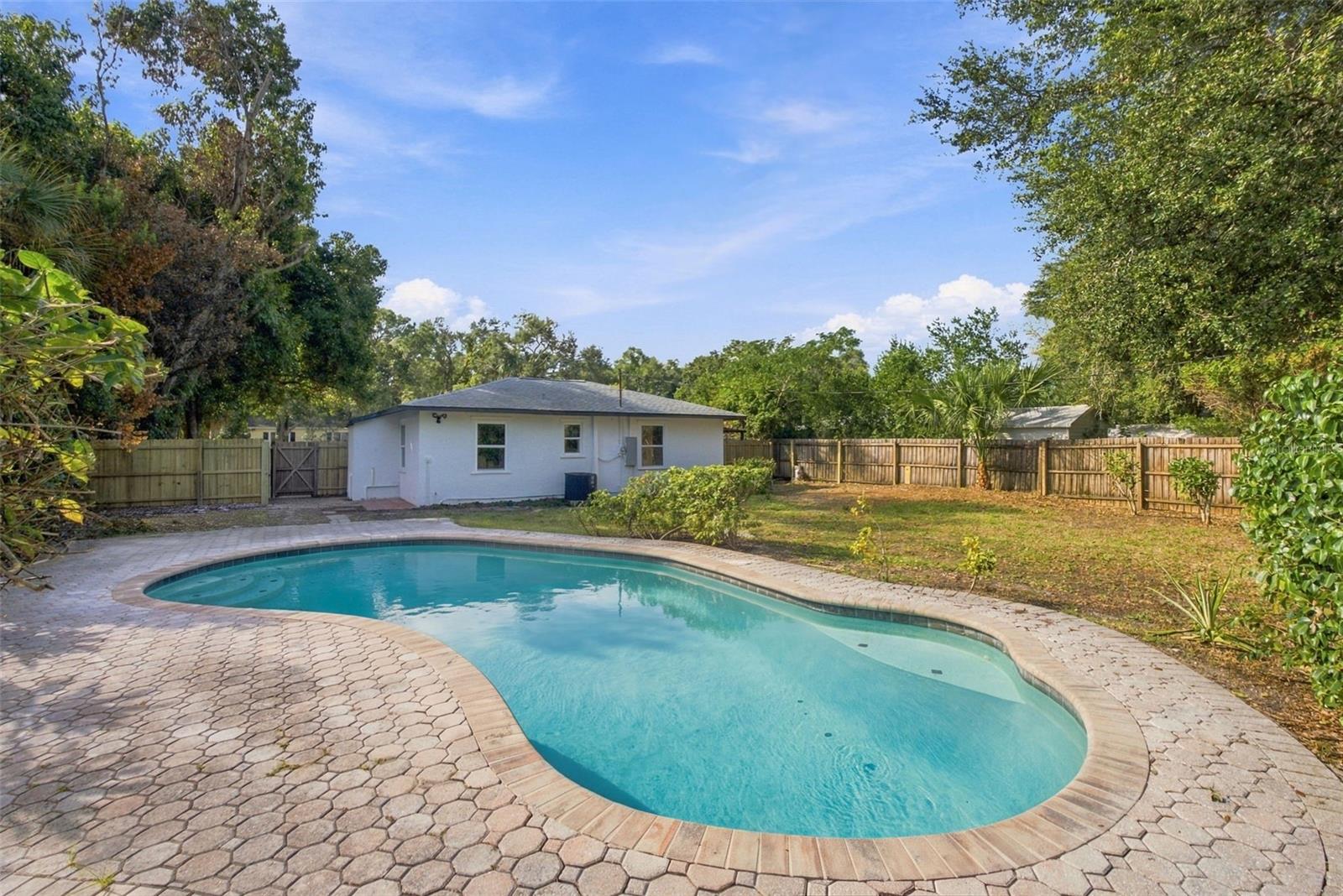 Single Family Residence at 7313 6TH AVE N, ST PETERSBURG, photo 27 of 34