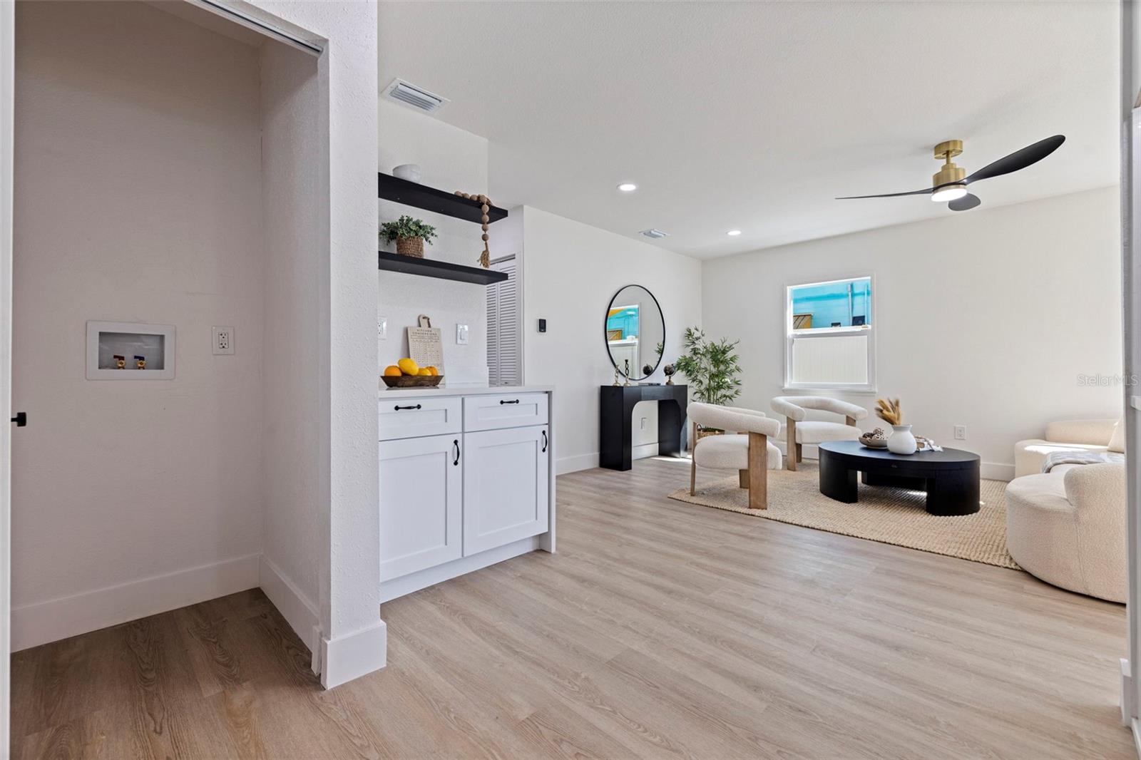 Single Family Residence at 5769 DARTMOUTH AVE N, ST PETERSBURG, photo 14 of 33