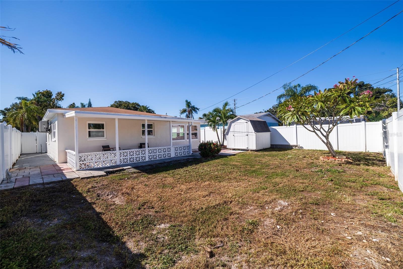 Single Family Residence at 5769 DARTMOUTH AVE N, ST PETERSBURG, photo 31 of 33
