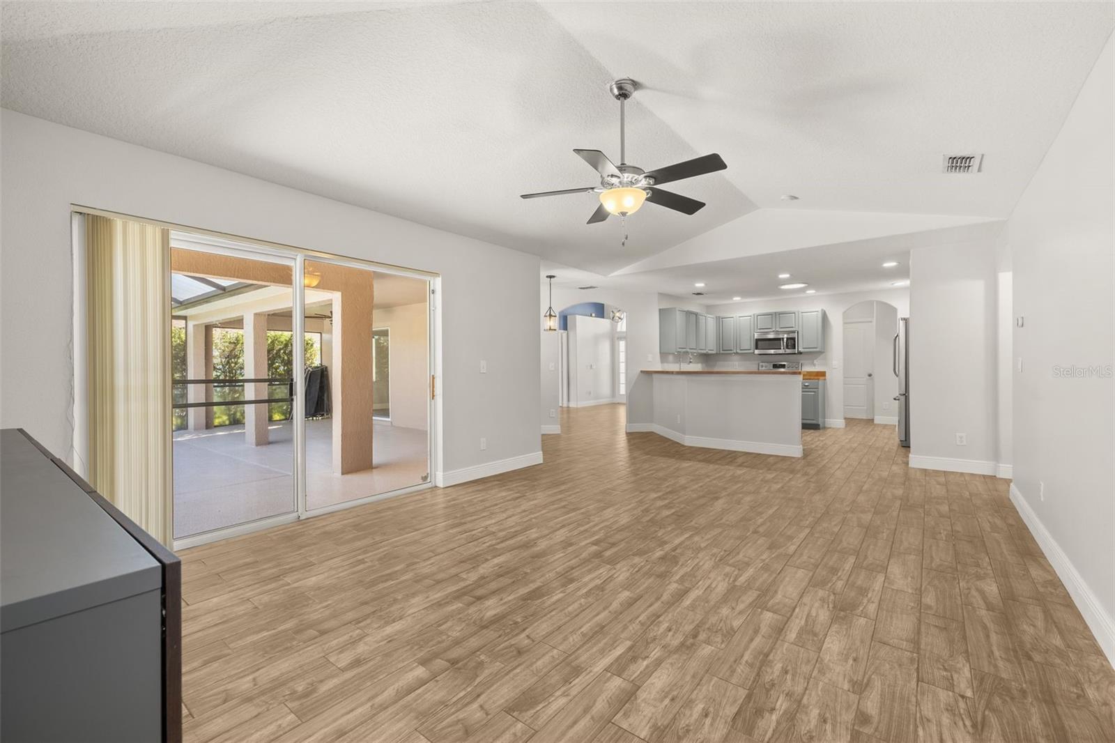 Single Family Residence at 543 DOLCETTO DR, DAVENPORT, photo 21 of 68
