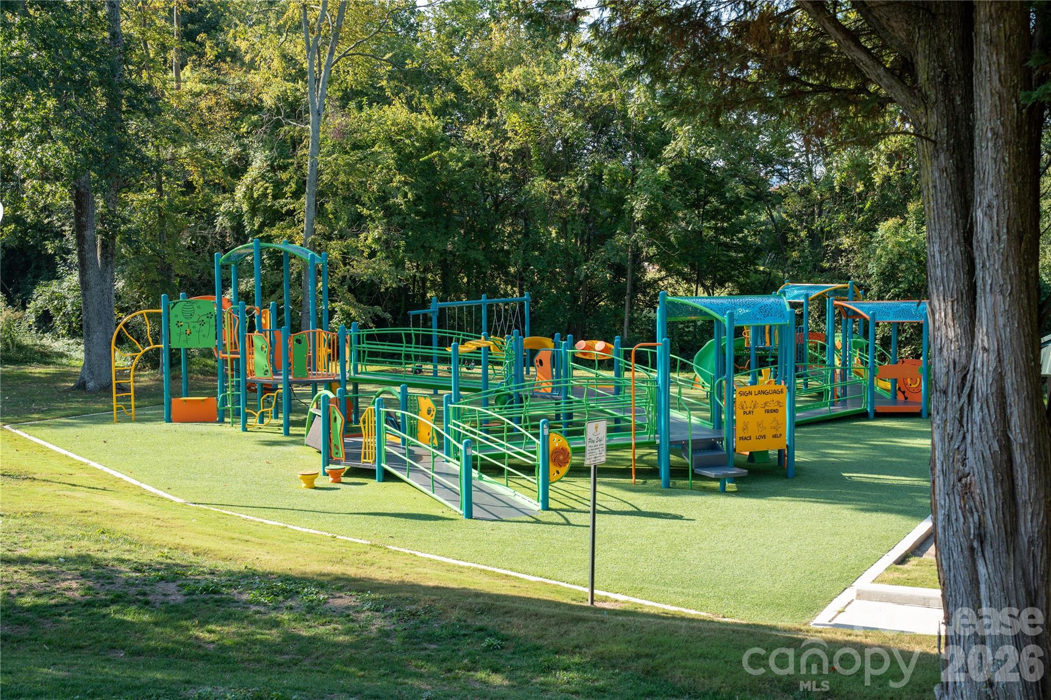 Best Place to meet new play dates! - 3355 Bending Birch Place, Charlotte