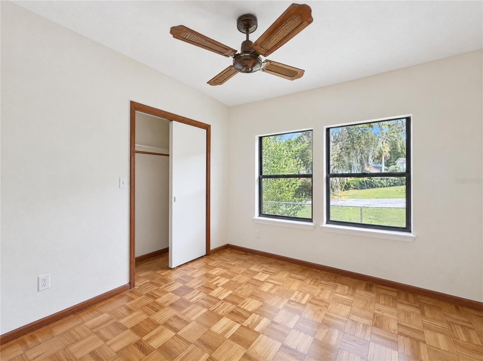 Single Family Residence at 1713 HILLSIDE DR, TAMPA, photo 12 of 23