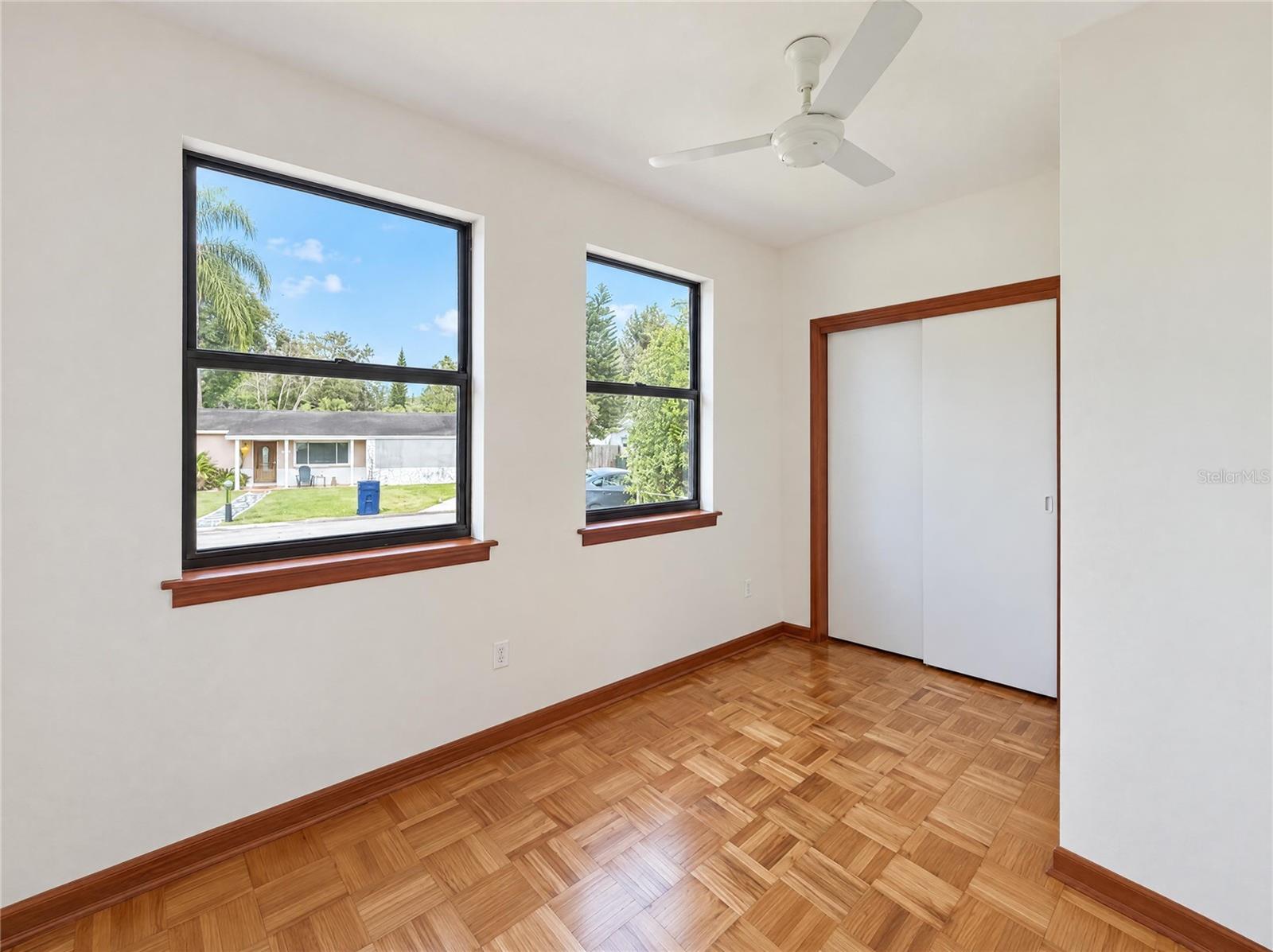 Single Family Residence at 1713 HILLSIDE DR, TAMPA, photo 14 of 23