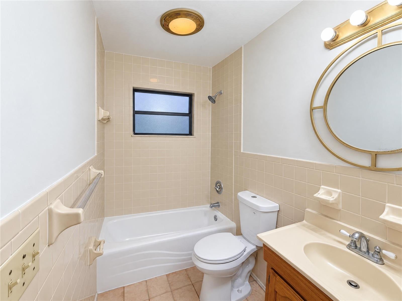 Single Family Residence at 1713 HILLSIDE DR, TAMPA, photo 17 of 23