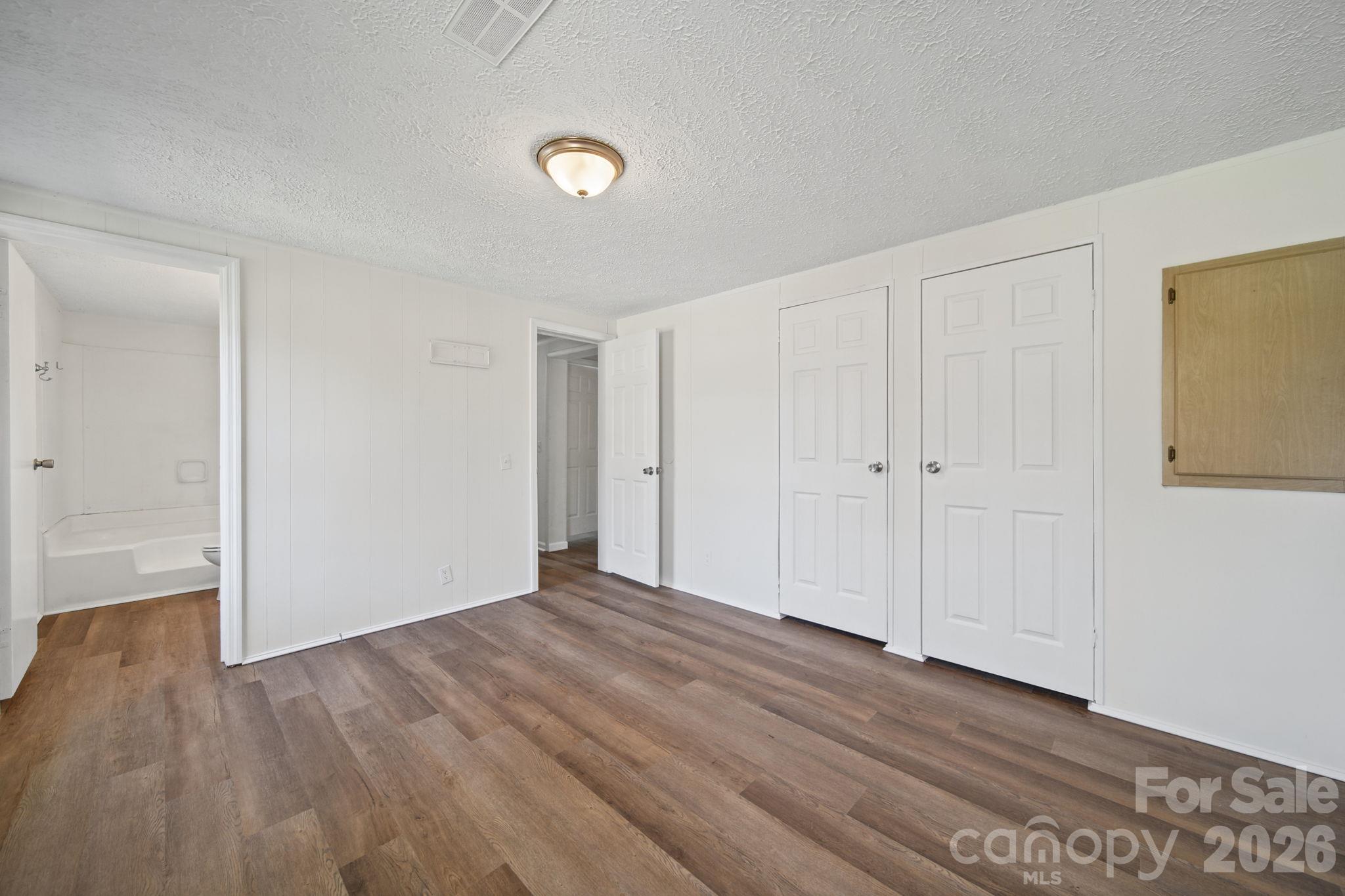 Primary Bedroom - 2374 York Highway, York