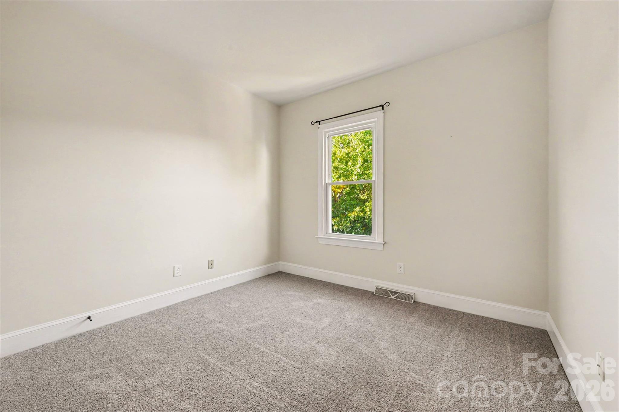 Single Family Residence at 7943 Elphin Court, Charlotte, photo 28 of 36