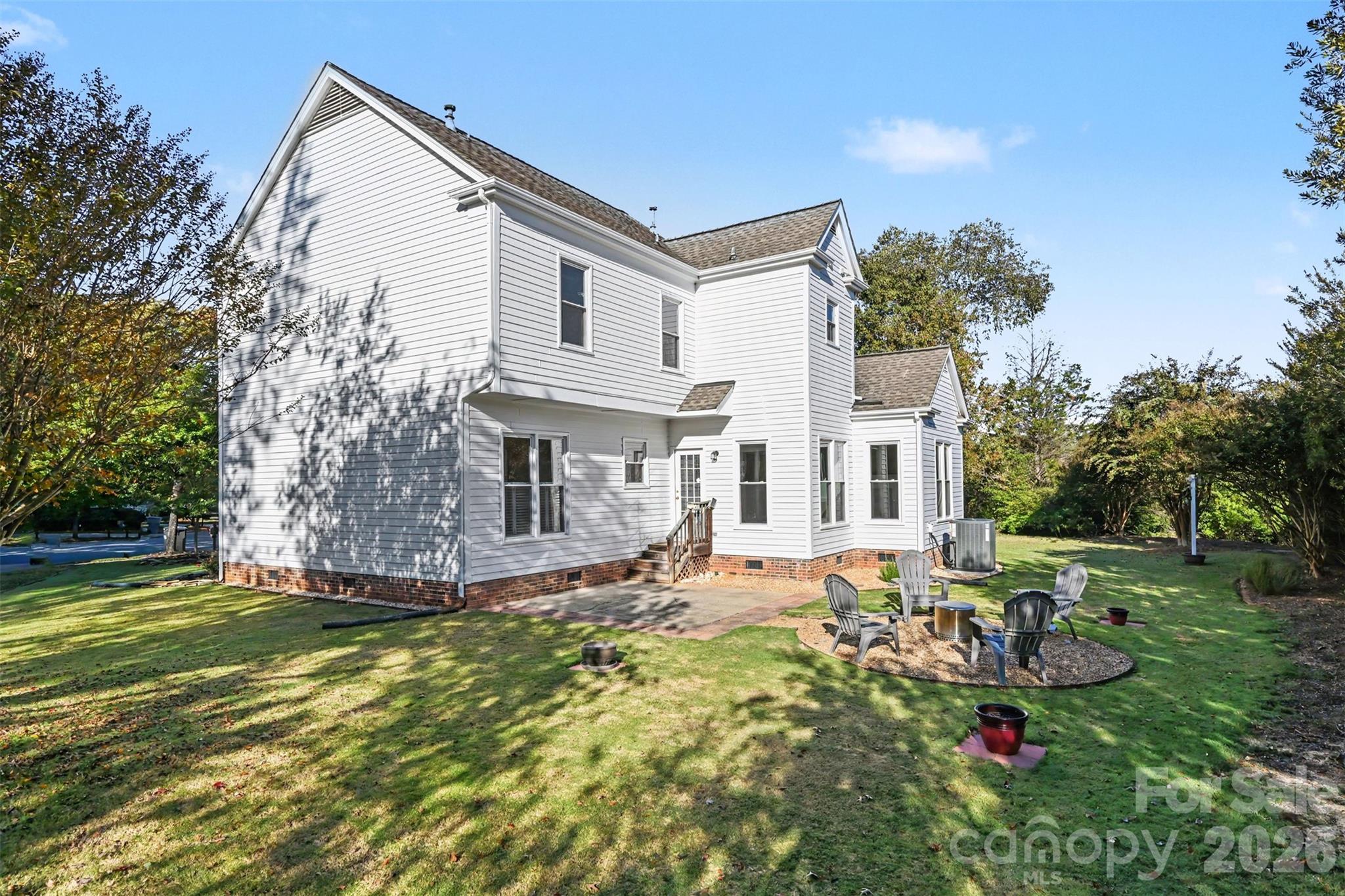 Single Family Residence at 7943 Elphin Court, Charlotte, photo 31 of 36