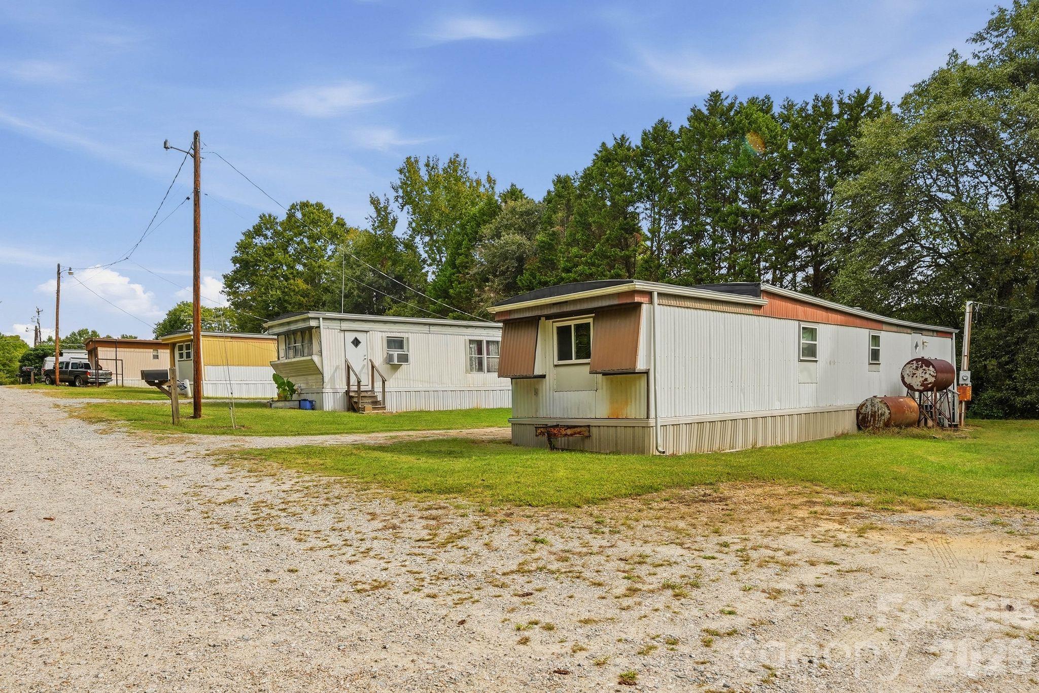 Eightplex+ at 4624 Buff Park Road, Maiden, photo 20 of 23