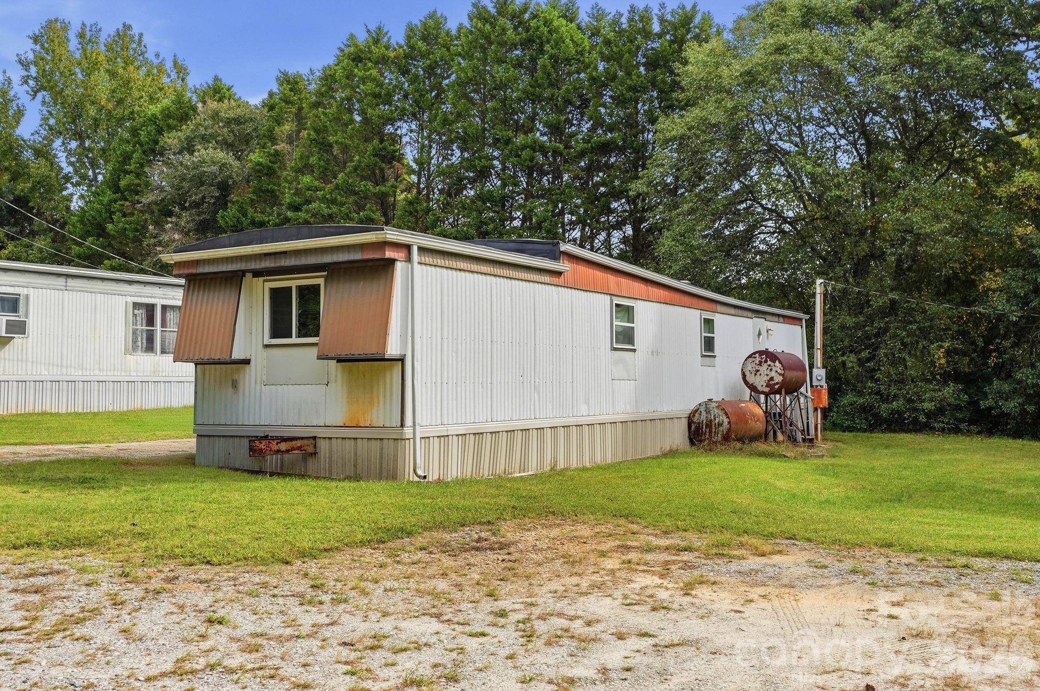 Eightplex+ at 4624 Buff Park Road, Maiden, photo 21 of 23