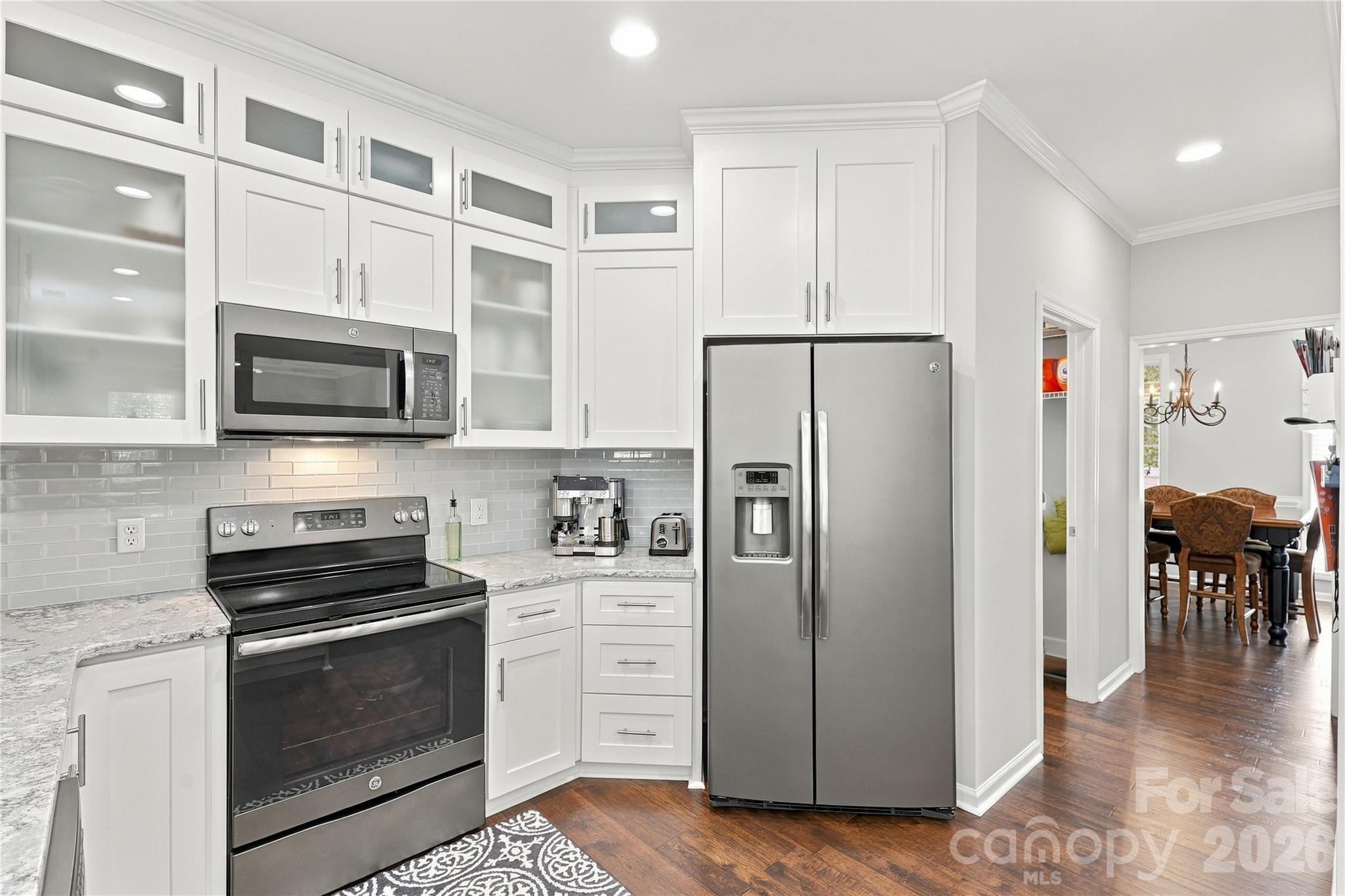 Single Family Residence at 2121 Thurles Court, Charlotte, photo 13 of 48