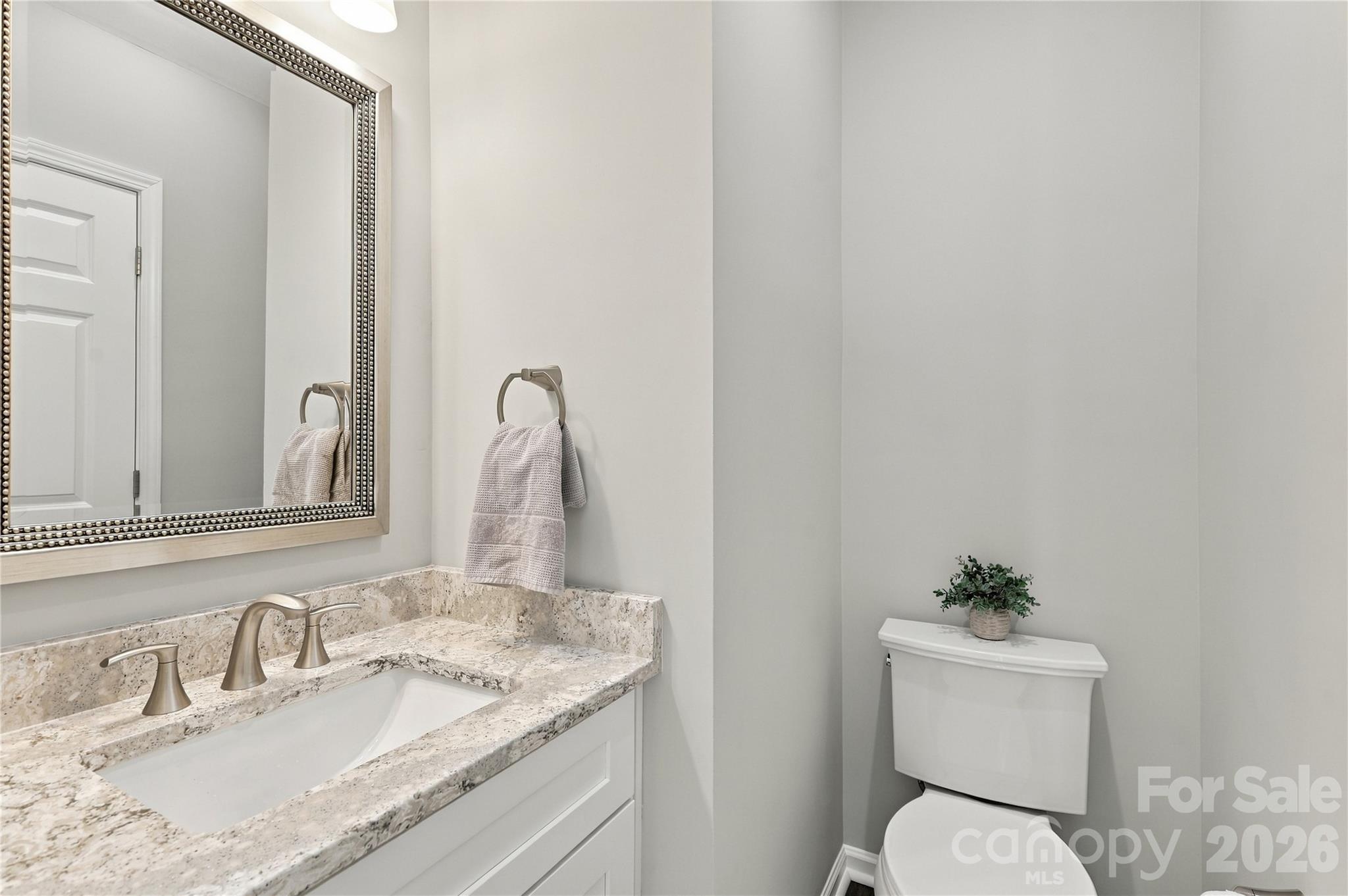 Single Family Residence at 2121 Thurles Court, Charlotte, photo 16 of 48
