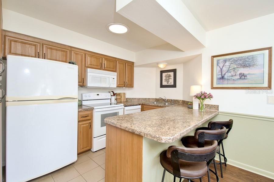 Single Family Residence at 2010 VINE ST, LEESBURG, photo 12 of 36