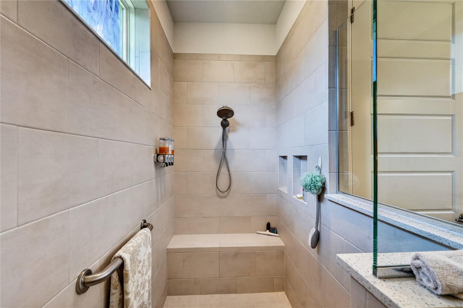 Primary Bath - 8820 SW 104TH CIR, OCALA