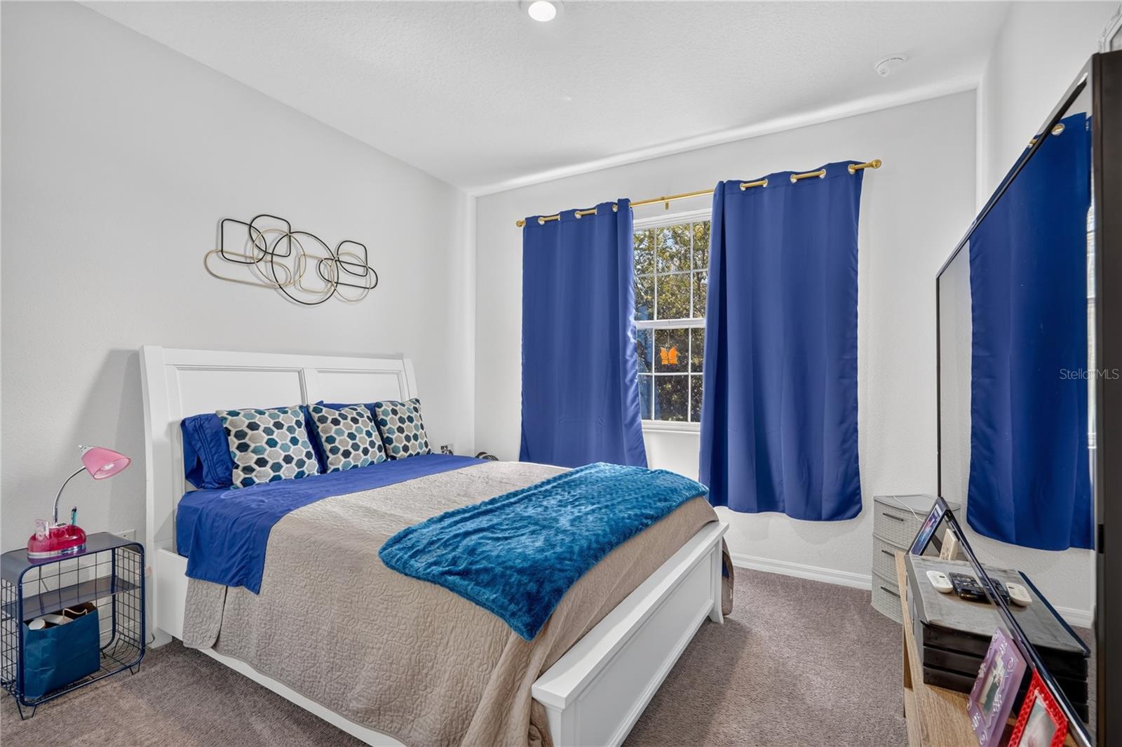 Guest Room - 8820 SW 104TH CIR, OCALA
