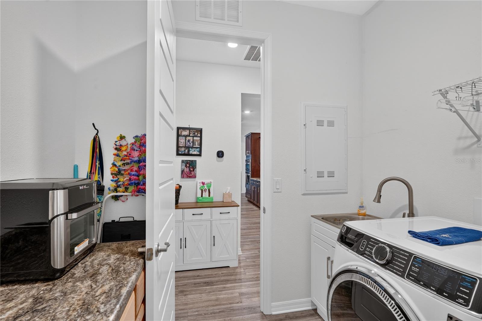 Laundry - 8820 SW 104TH CIR, OCALA
