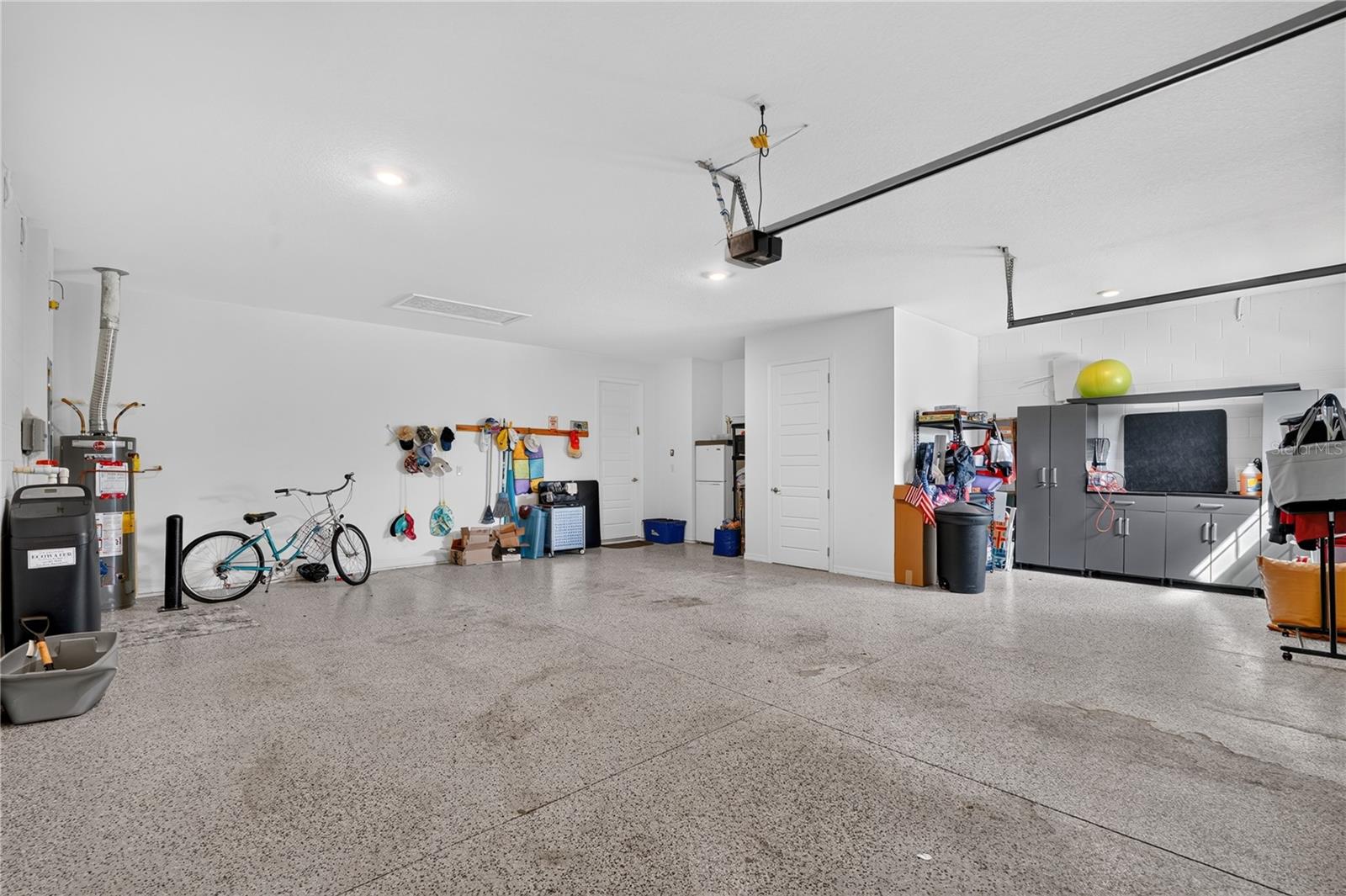 Garage - 8820 SW 104TH CIR, OCALA