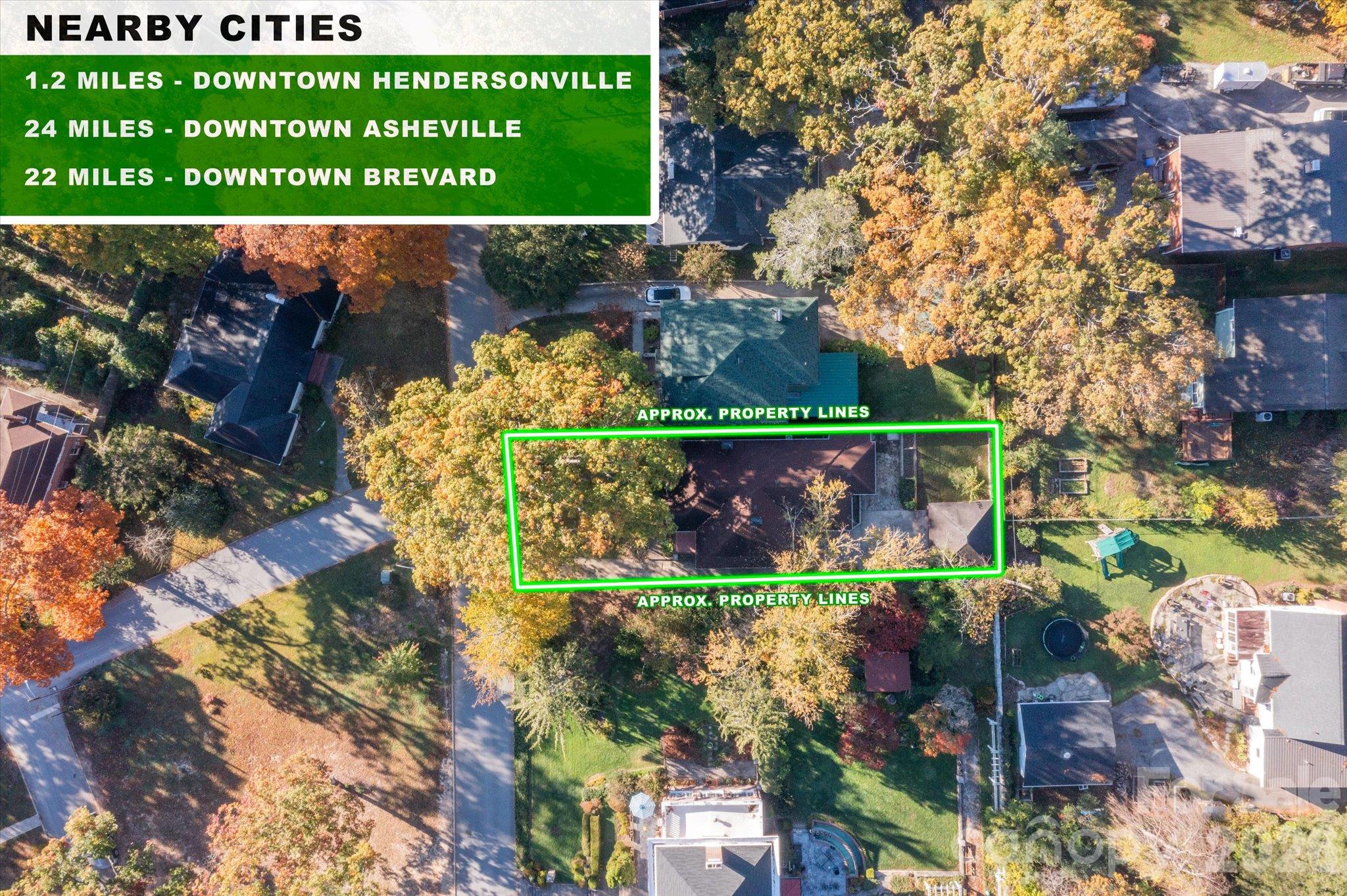 Single Family Residence at 1527 Druid Hills Avenue, Hendersonville, photo 29 of 30
