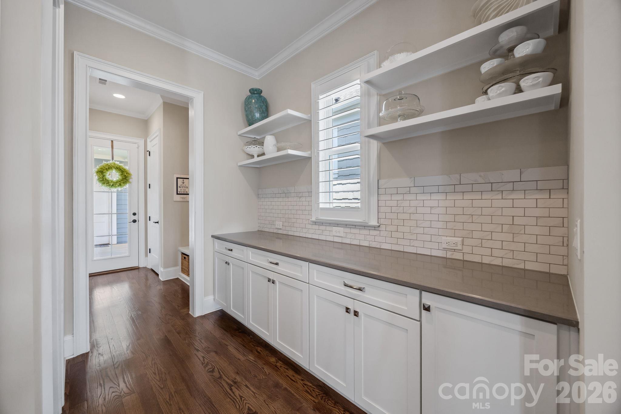 Butlers Pantry - 122 Sisters Cove Court, Mooresville