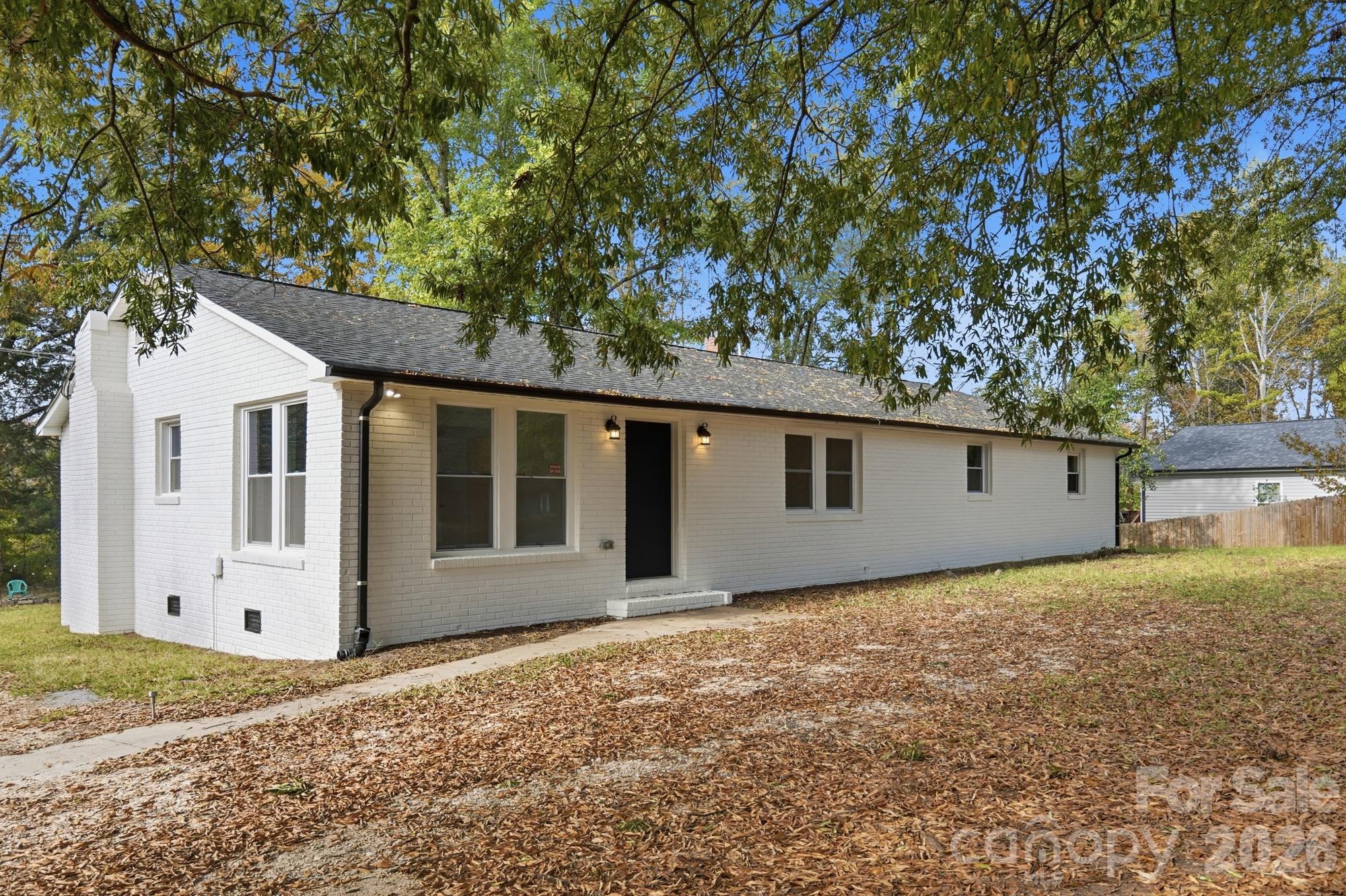 Single Family Residence at 539 Kirk Street, China Grove, photo 2 of 44
