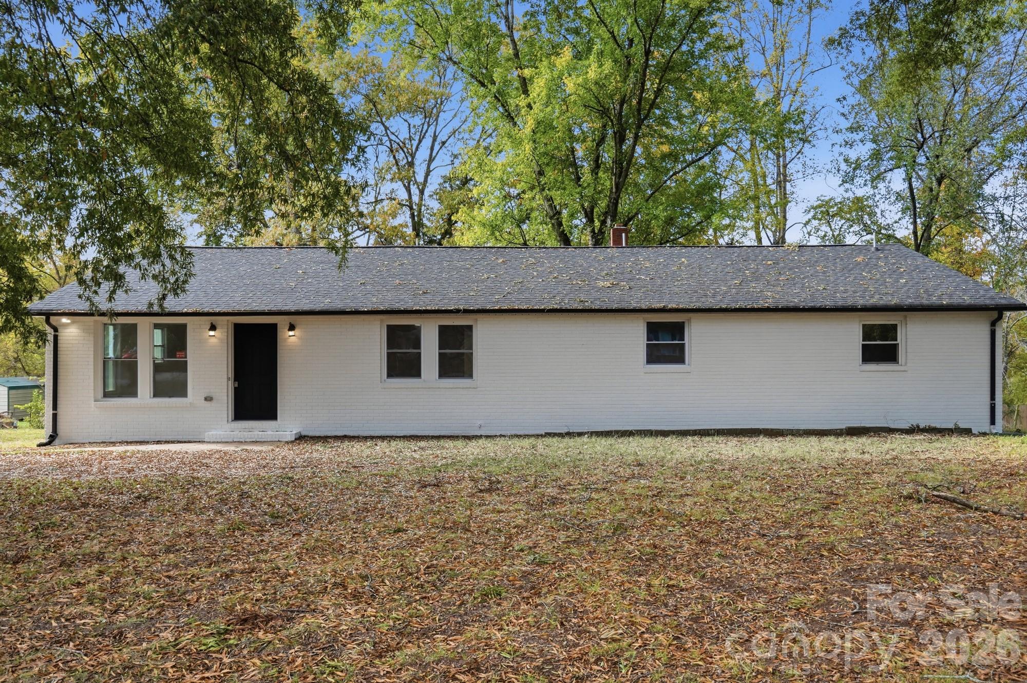 Single Family Residence at 539 Kirk Street, China Grove, photo 3 of 44