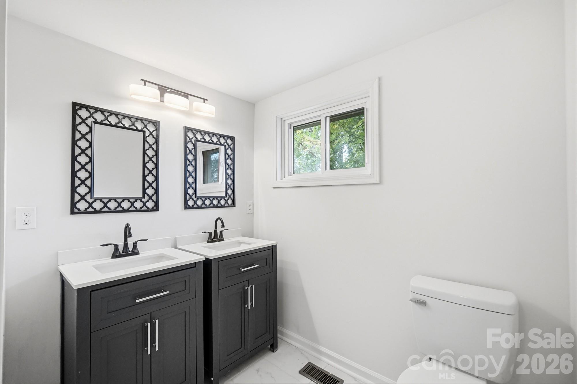 Single Family Residence at 539 Kirk Street, China Grove, photo 30 of 44
