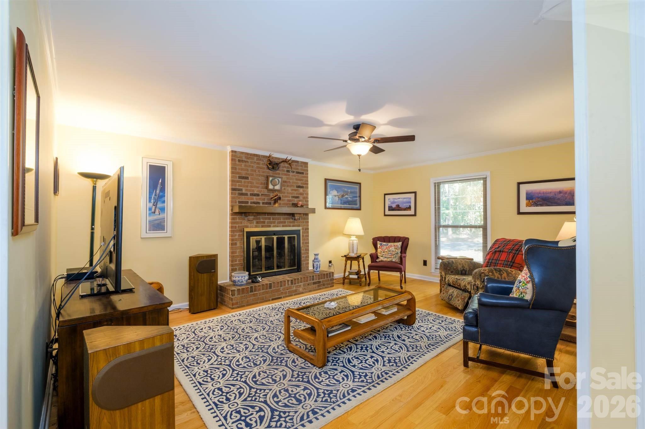 Single Family Residence at 7211 Hopeton Road, Charlotte, photo 18 of 48