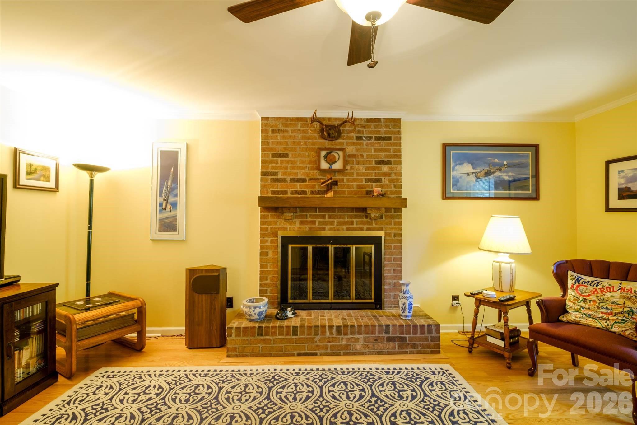Single Family Residence at 7211 Hopeton Road, Charlotte, photo 19 of 48
