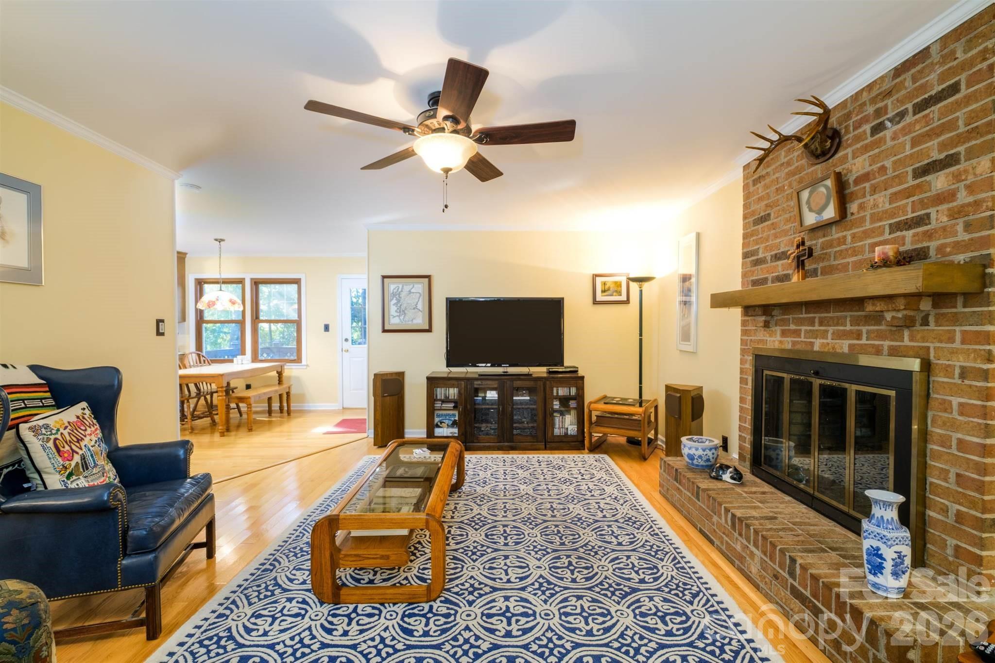 Single Family Residence at 7211 Hopeton Road, Charlotte, photo 20 of 48