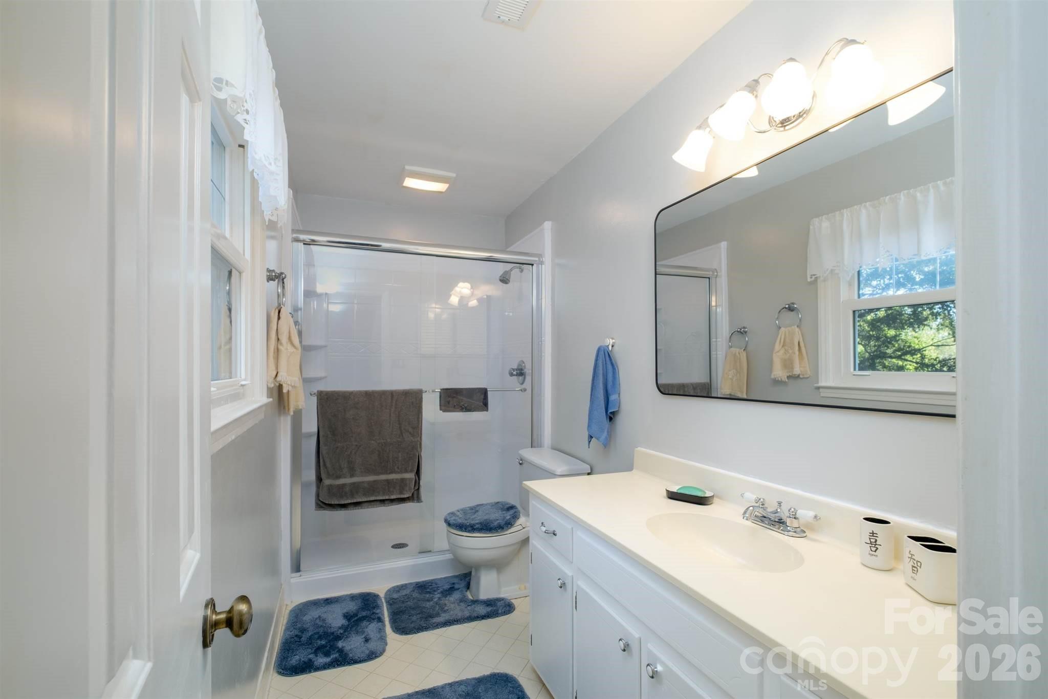 Single Family Residence at 7211 Hopeton Road, Charlotte, photo 24 of 48