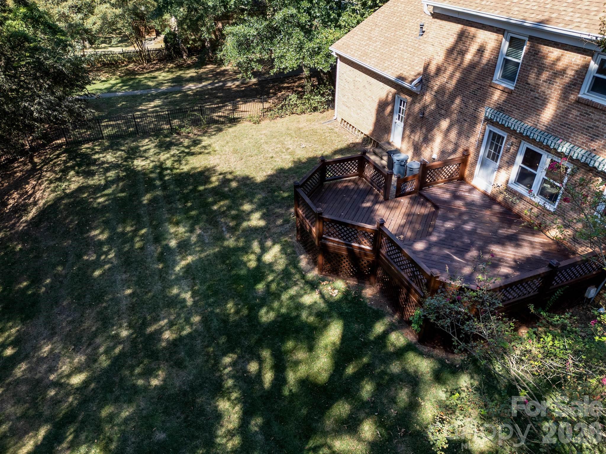 Single Family Residence at 7211 Hopeton Road, Charlotte, photo 37 of 48