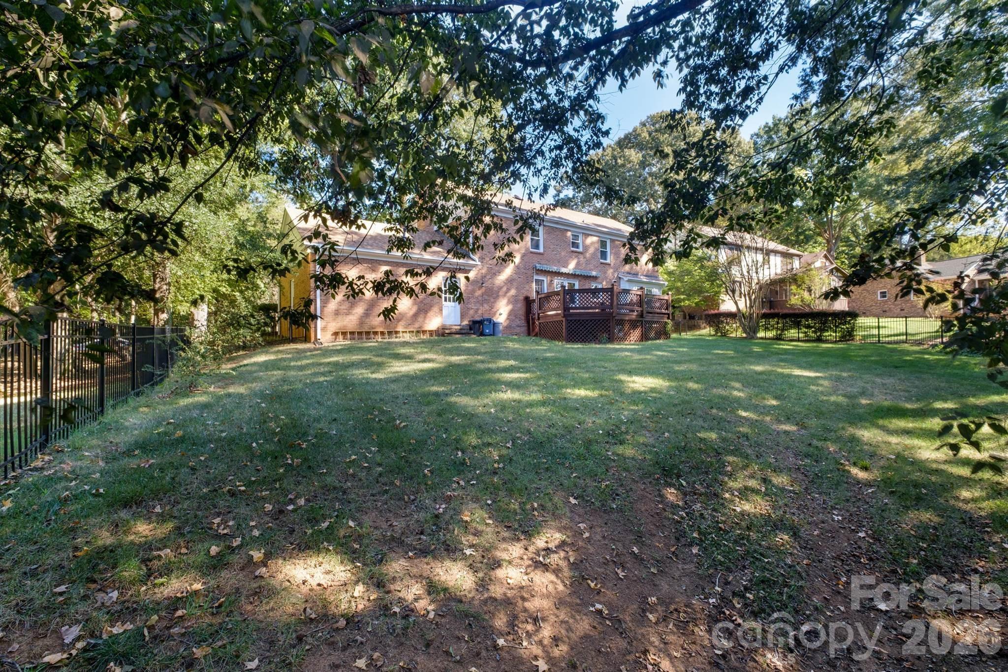 Single Family Residence at 7211 Hopeton Road, Charlotte, photo 43 of 48