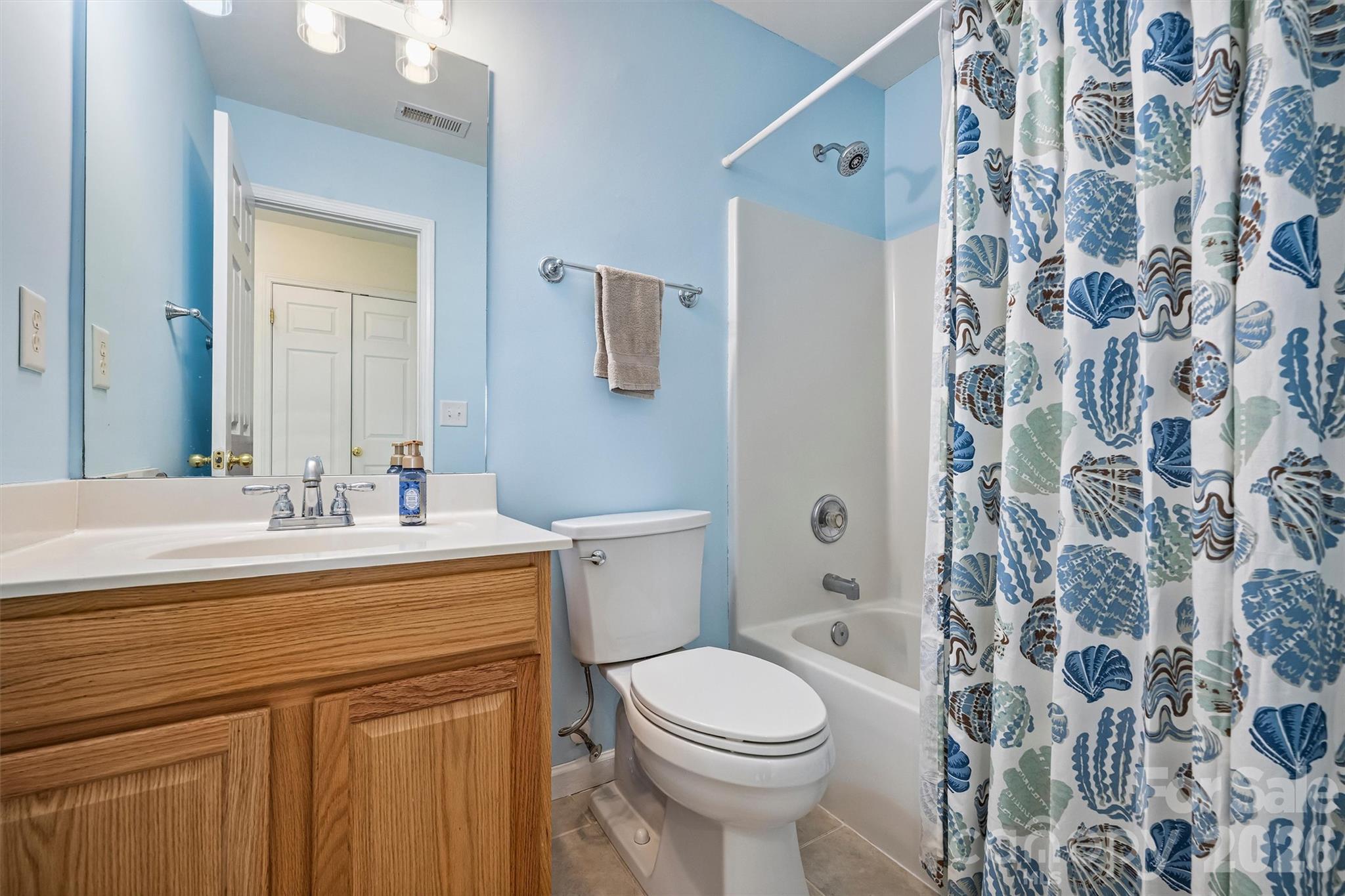 Second full bath on upper level. - 1006 Banaba Court, Indian Trail