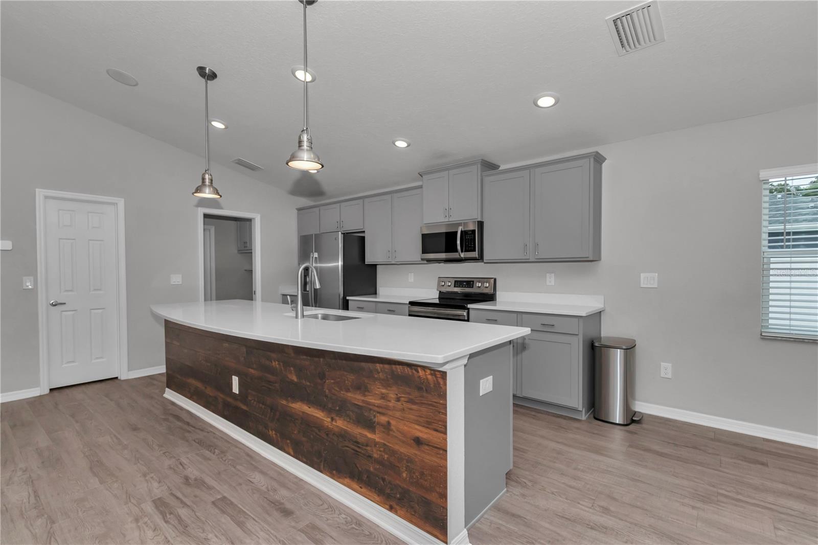 Single Family Residence at 4225 SE 89TH ST, OCALA, photo 12 of 51