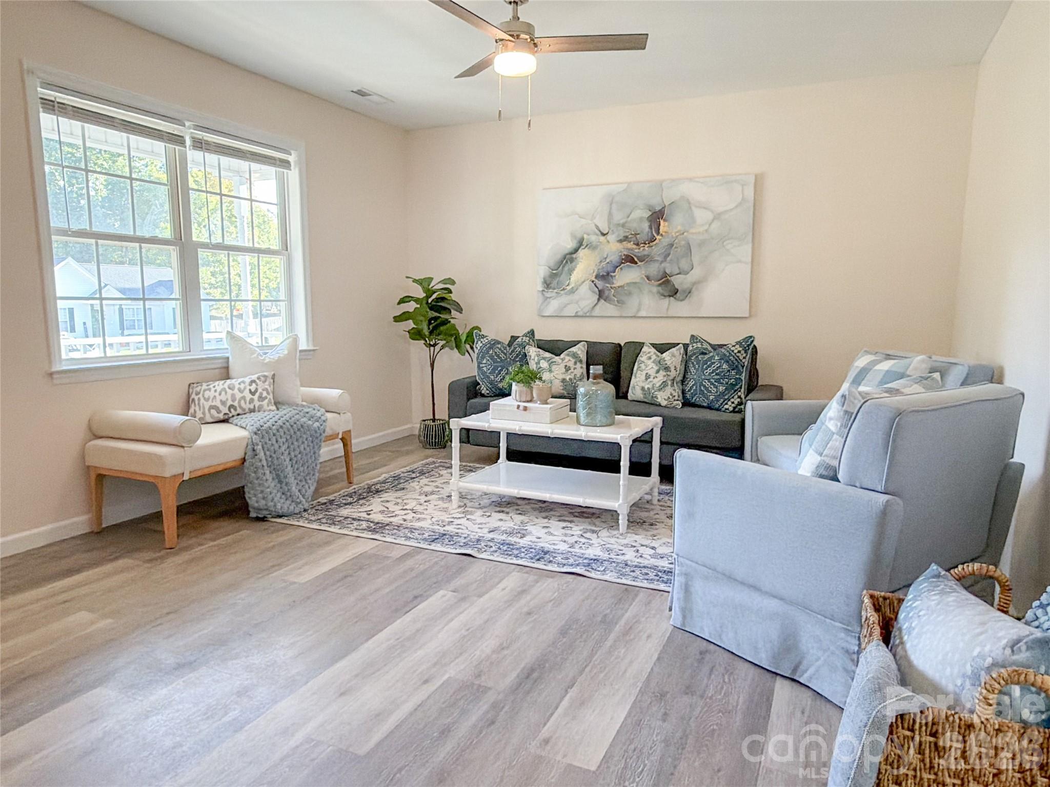 Single Family Residence at 505 Canary Court, Wingate, photo 3 of 18