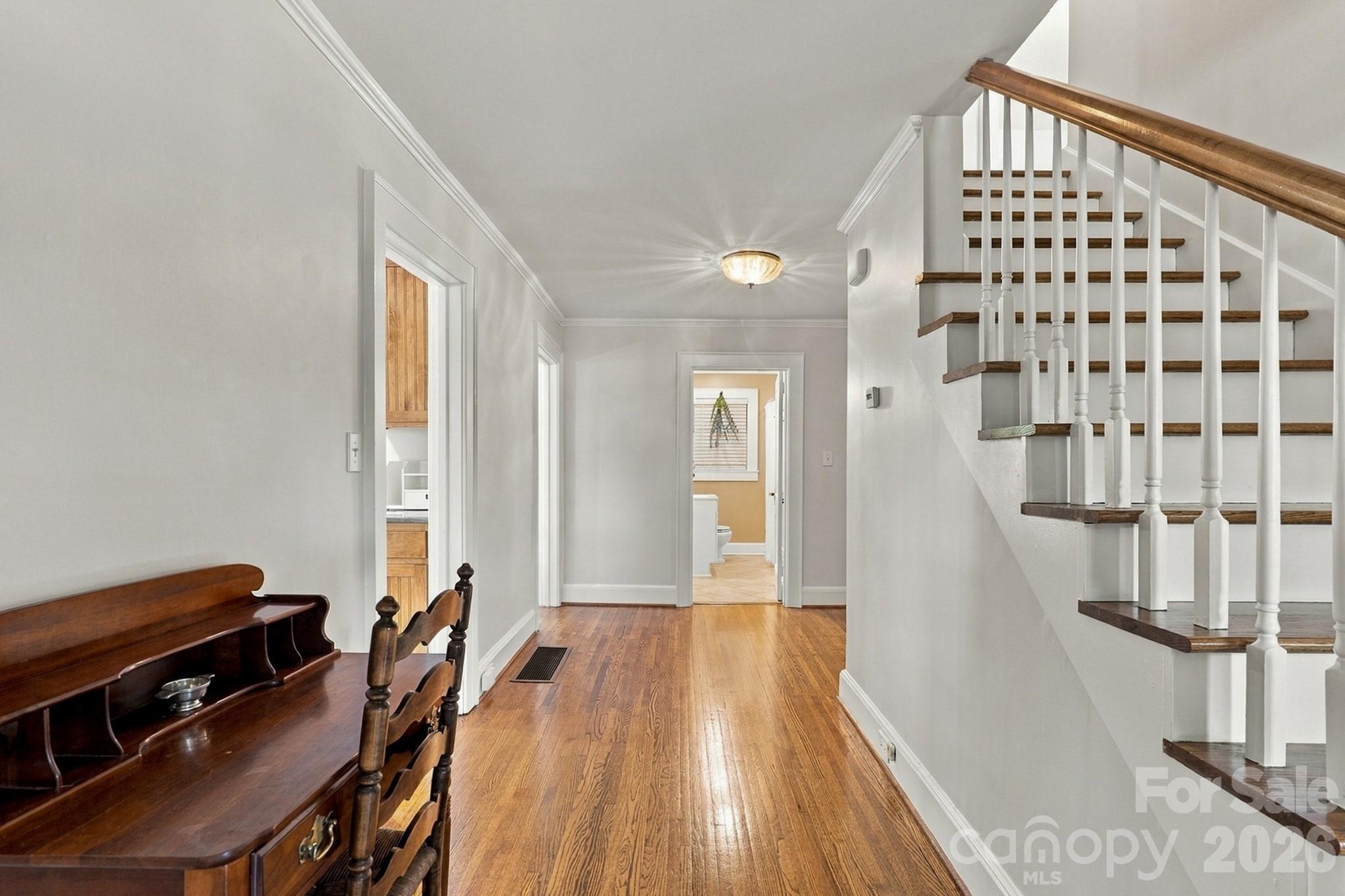 Single Family Residence at 736 Arbor Street NE, Concord, photo 11 of 30