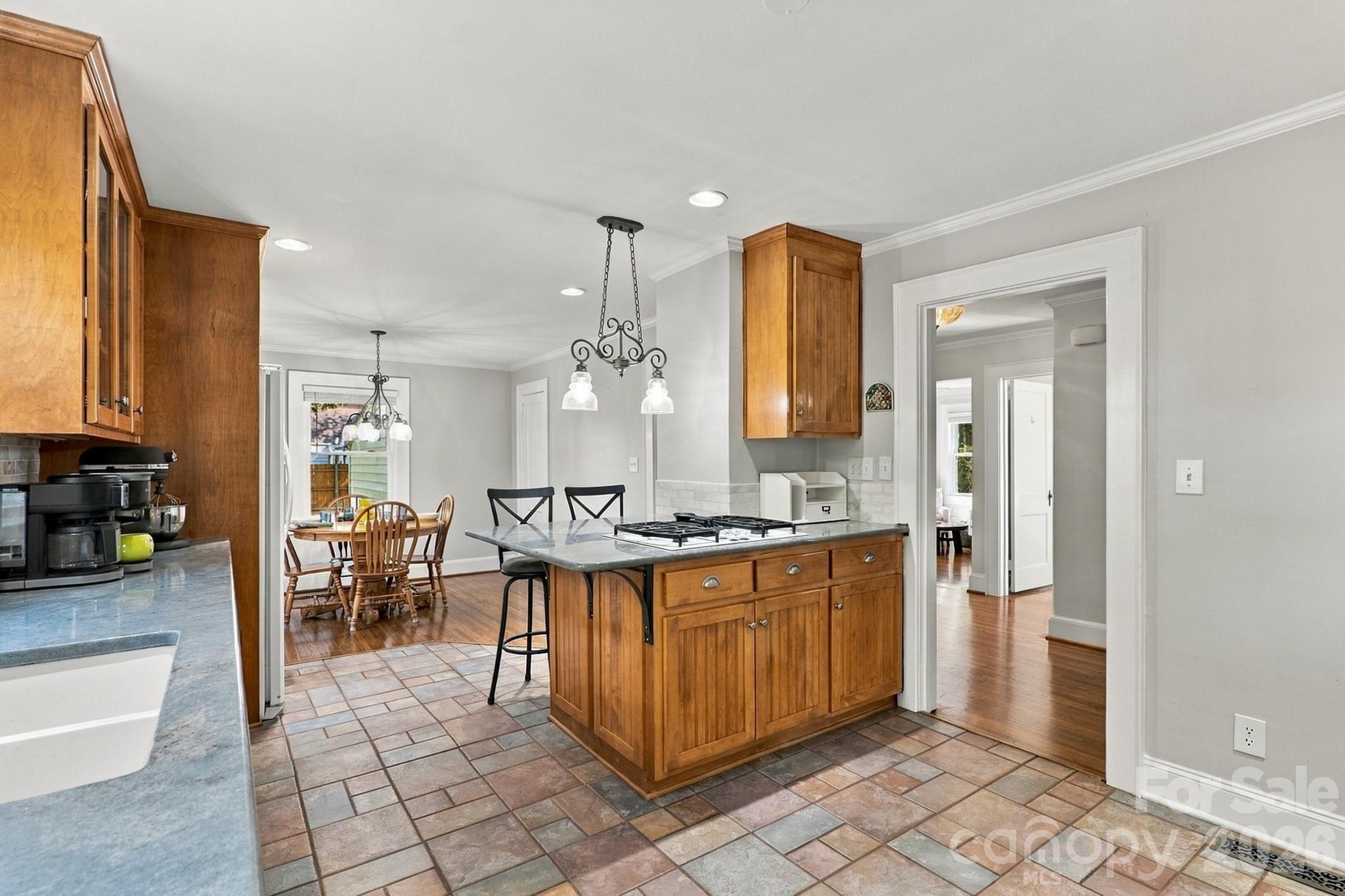 Single Family Residence at 736 Arbor Street NE, Concord, photo 14 of 30