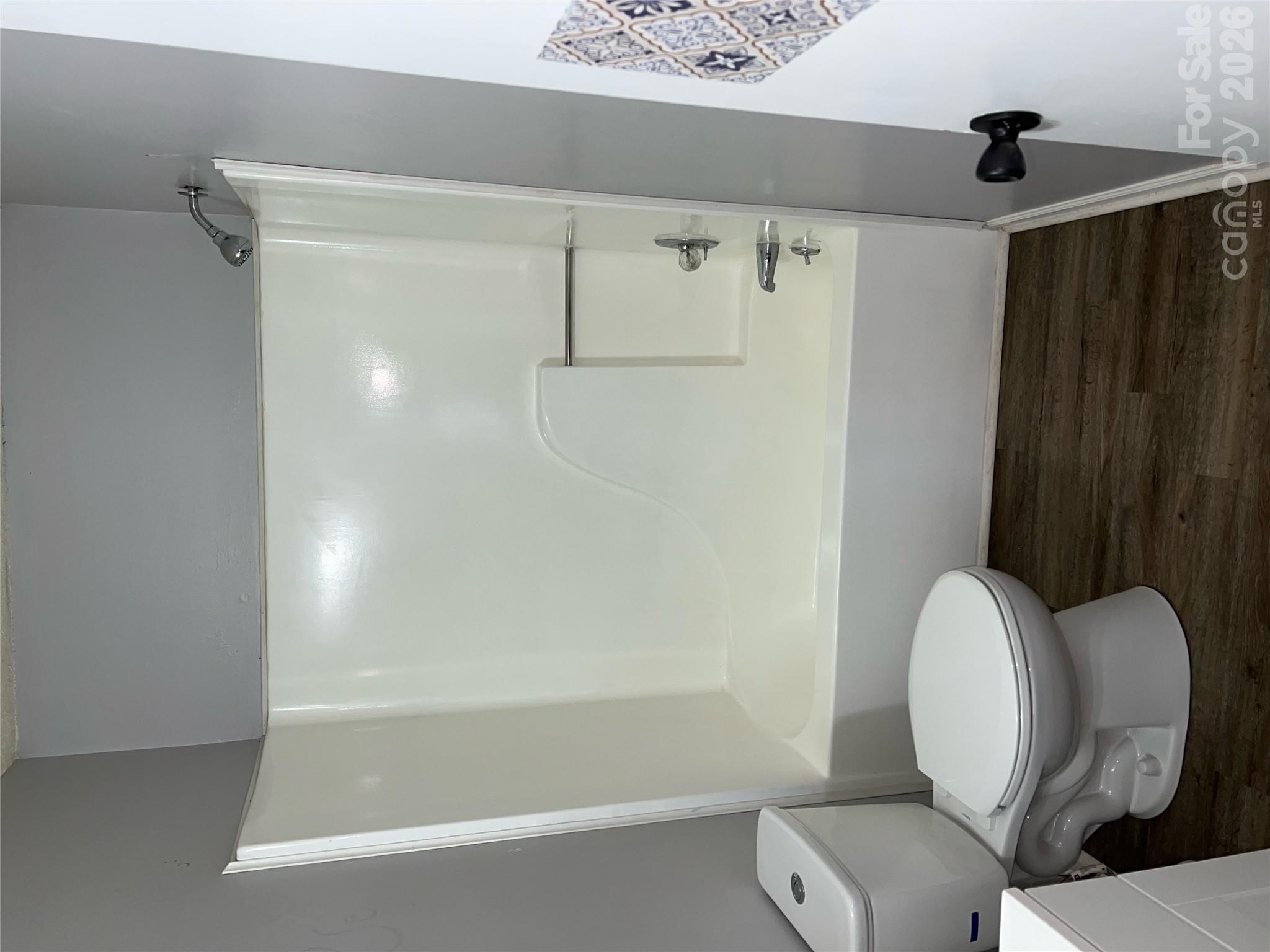 Bathroom - 2106 Pax Hill Road, Morganton