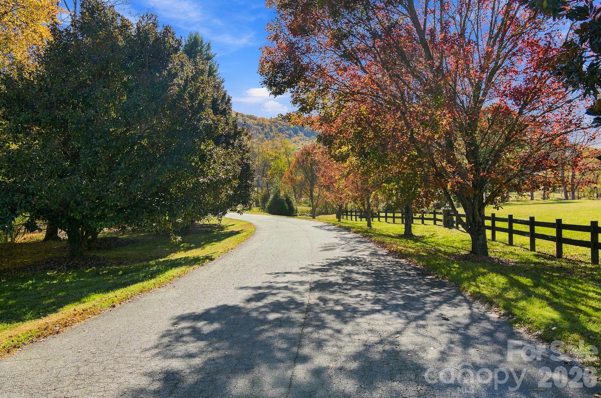 Lot at 233 Old Gait Drive, Hendersonville, photo 22 of 43