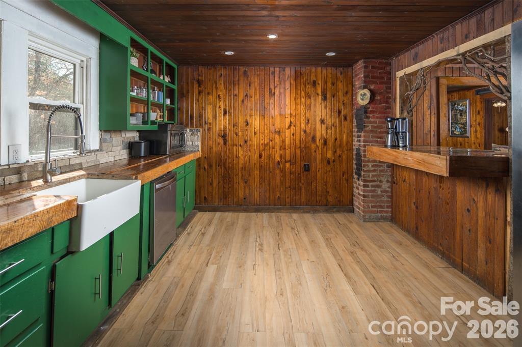 Kitchen with charm - 364 Messersmith Road, Lake Lure