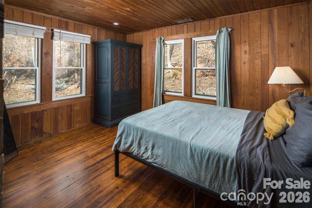 Primary Bedroom - 364 Messersmith Road, Lake Lure