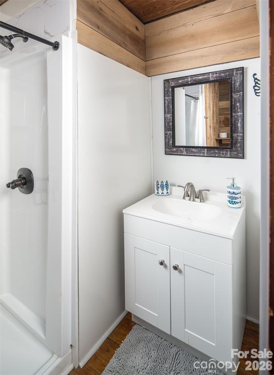 Primary Bathroom - 364 Messersmith Road, Lake Lure