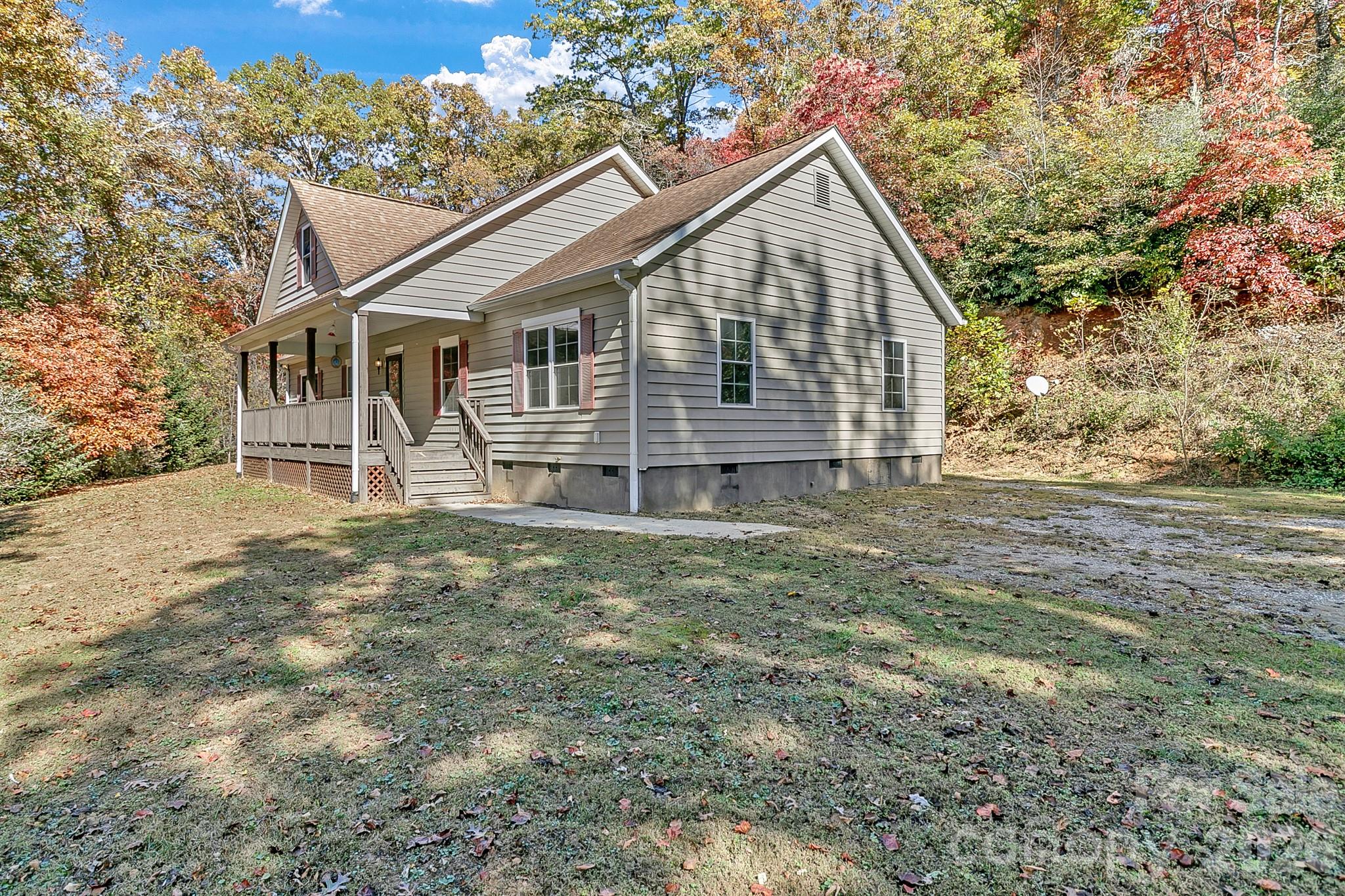 Single Family Residence at 95 Rhinedale Farm Road, Sylva